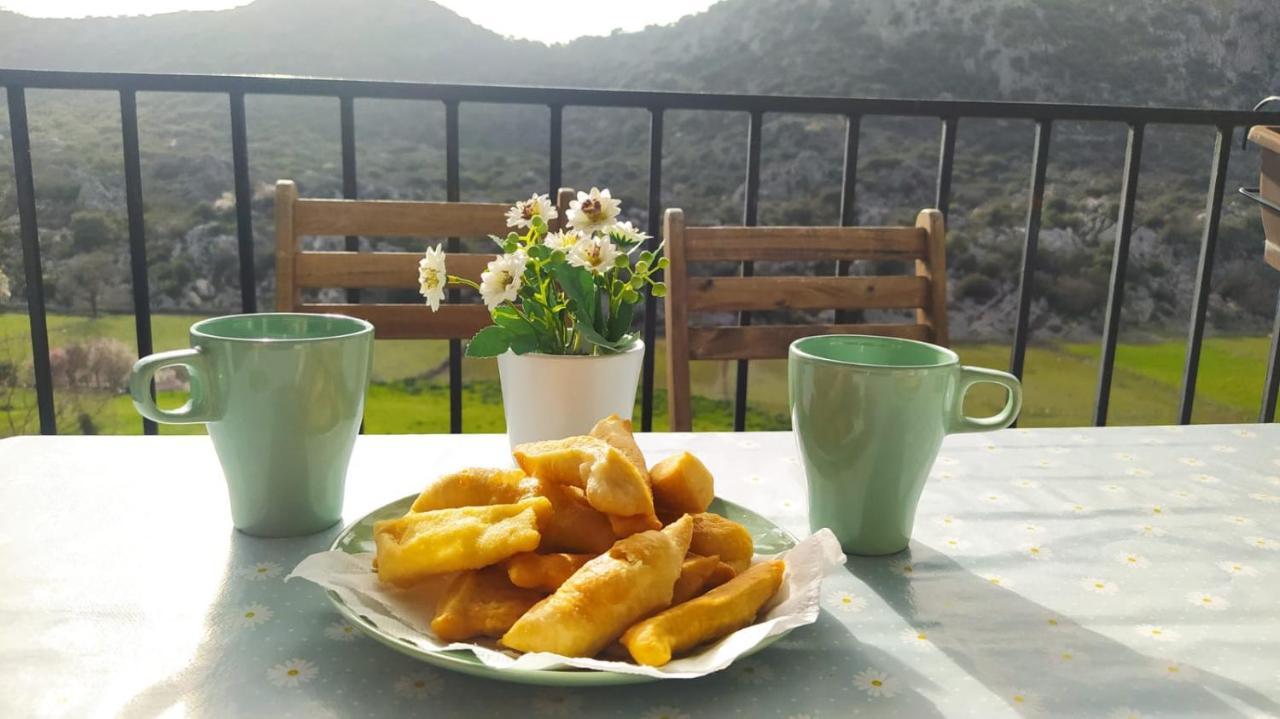 Apartamento Rural Bella Vista Villaluenga Del Rosario Extérieur photo